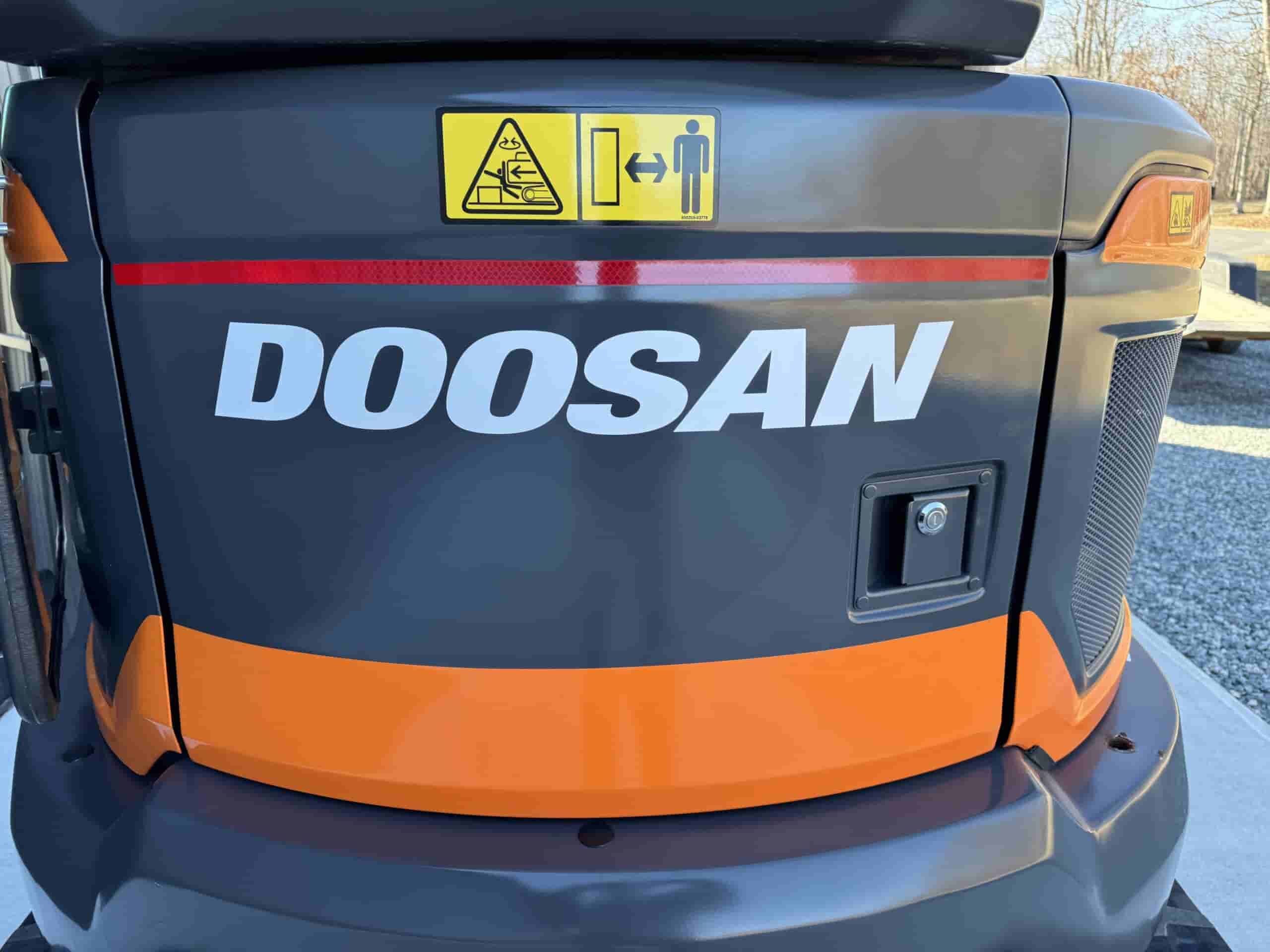 2022 DOOSAN DX35Z-7 LIKE NEW!
